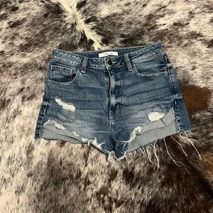 Willow Root medium wash distressed shorts (M)